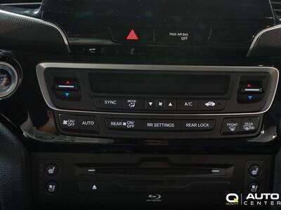 2020 Honda Pilot Touring 8 Passenger   - Photo 37 - Lynnwood, WA 98036
