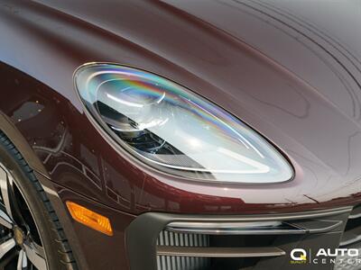 2024 Porsche Macan GTS   - Photo 4 - Lynnwood, WA 98036