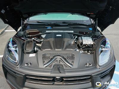 2024 Porsche Macan GTS   - Photo 11 - Lynnwood, WA 98036