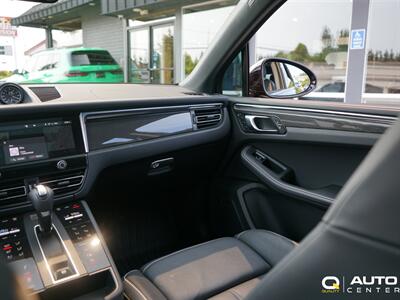 2024 Porsche Macan GTS   - Photo 25 - Lynnwood, WA 98036