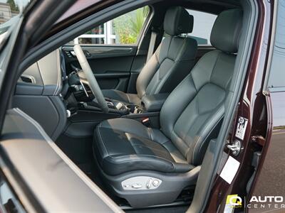 2024 Porsche Macan GTS   - Photo 16 - Lynnwood, WA 98036