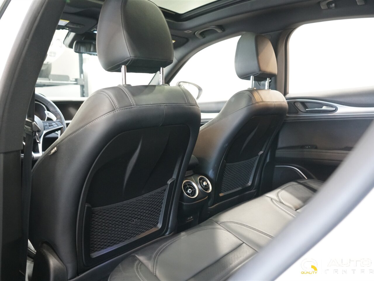 2018 Alfa Romeo Stelvio Ti - Photo 46 - Lynnwood, WA 98036