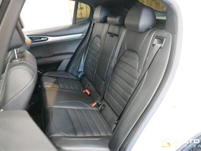 2018 Alfa Romeo Stelvio Ti   - Photo 43 - Lynnwood, WA 98036