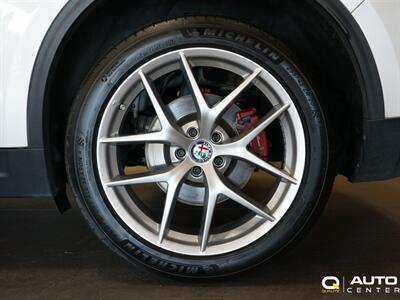 2018 Alfa Romeo Stelvio Ti   - Photo 12 - Lynnwood, WA 98036