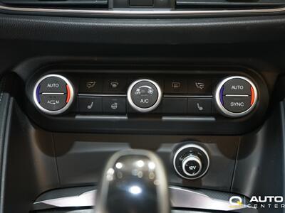 2018 Alfa Romeo Stelvio Ti   - Photo 33 - Lynnwood, WA 98036