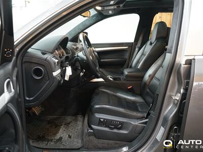 2008 Porsche Cayenne Turbo   - Photo 16 - Lynnwood, WA 98036