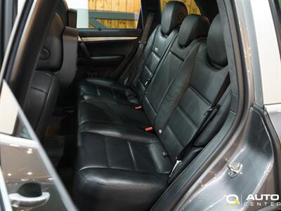 2008 Porsche Cayenne Turbo   - Photo 29 - Lynnwood, WA 98036