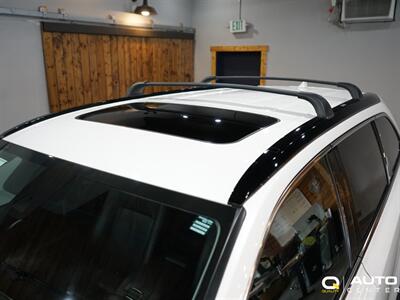 2018 Toyota Highlander XLE   - Photo 10 - Lynnwood, WA 98036