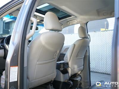 2015 Toyota Sienna XLE 7 Passenger   - Photo 27 - Lynnwood, WA 98036