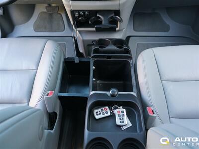 2015 Toyota Sienna XLE 7 Passenger   - Photo 23 - Lynnwood, WA 98036