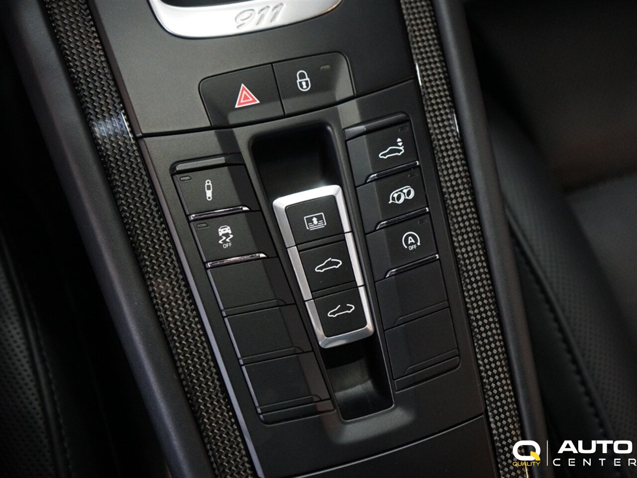 2018 Porsche 911 Carrera GTS - Photo 36 - Lynnwood, WA 98036