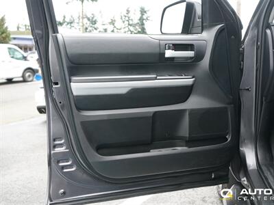 2018 Toyota Tundra SR5   - Photo 12 - Lynnwood, WA 98036