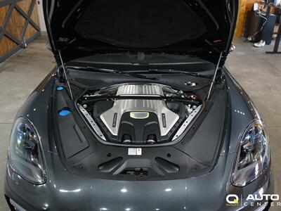 2019 Porsche Panamera Turbo S   - Photo 10 - Lynnwood, WA 98036