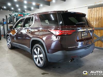 2023 Chevrolet Traverse LT Leather   - Photo 6 - Lynnwood, WA 98036