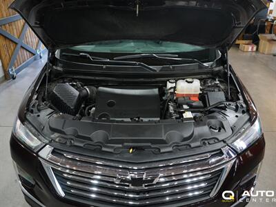 2023 Chevrolet Traverse LT Leather   - Photo 8 - Lynnwood, WA 98036