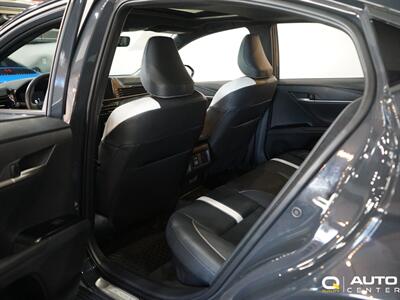 2025 Toyota Camry SE   - Photo 21 - Lynnwood, WA 98036