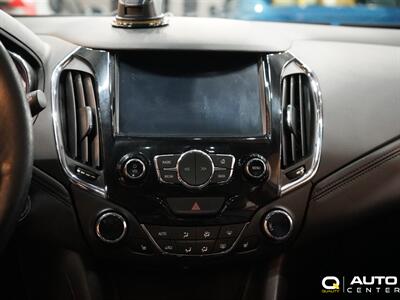 2017 Chevrolet Cruze Premier   - Photo 16 - Lynnwood, WA 98036