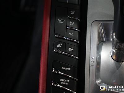 2014 Porsche Panamera 4   - Photo 26 - Lynnwood, WA 98036