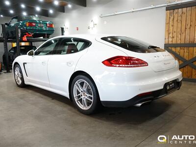 2014 Porsche Panamera 4   - Photo 8 - Lynnwood, WA 98036