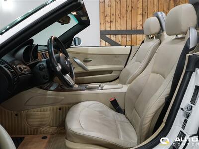 2004 BMW Z4 3.0i   - Photo 19 - Lynnwood, WA 98036
