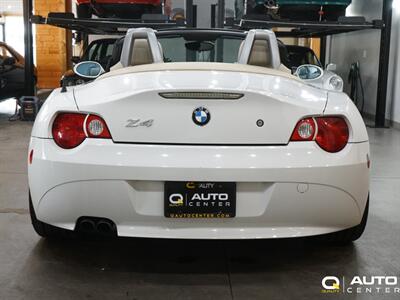 2004 BMW Z4 3.0i   - Photo 5 - Lynnwood, WA 98036