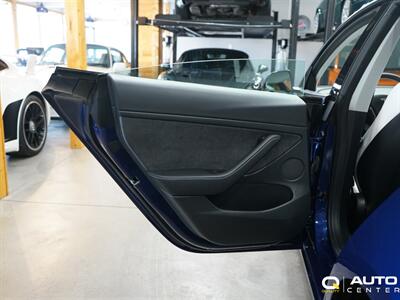 2022 Tesla Model 3 Long Range   - Photo 22 - Lynnwood, WA 98036