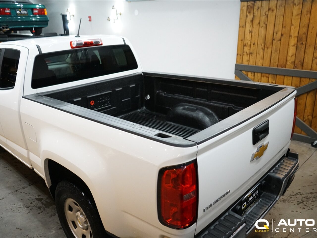 2018 Chevrolet Colorado Work Truck - Photo 6 - Lynnwood, WA 98036