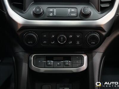 2023 GMC Acadia SLE   - Photo 18 - Lynnwood, WA 98036