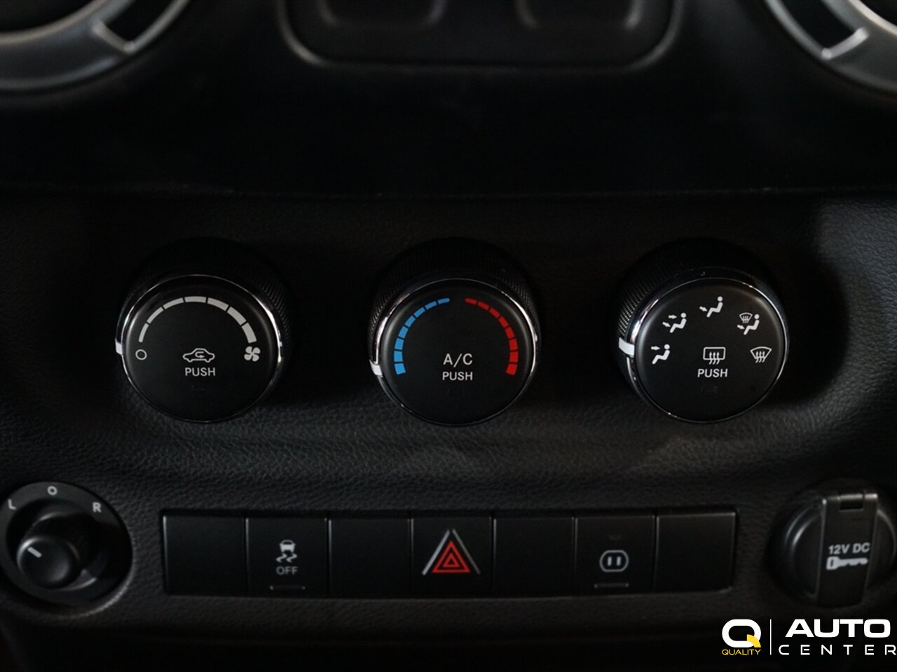 2012 Jeep Wrangler Sahara - Photo 25 - Lynnwood, WA 98036