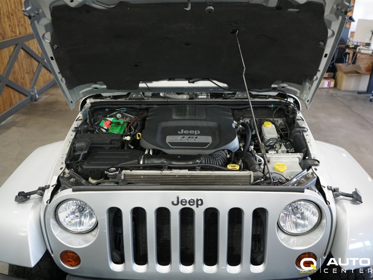 2012 Jeep Wrangler Sahara - Photo 12 - Lynnwood, WA 98036