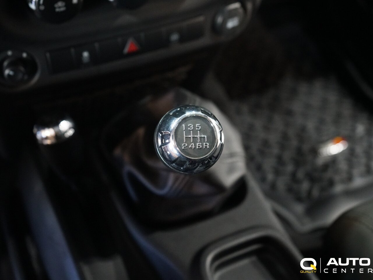2012 Jeep Wrangler Sahara - Photo 28 - Lynnwood, WA 98036