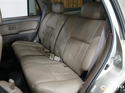 2001 Toyota 4Runner Limited V6   - Photo 34 - Lynnwood, WA 98036