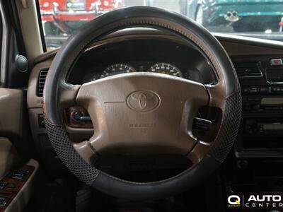 2001 Toyota 4Runner Limited V6   - Photo 24 - Lynnwood, WA 98036