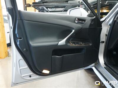 2011 Lexus IS 250 250   - Photo 11 - Lynnwood, WA 98036