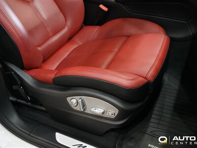 2017 Porsche Macan GTS   - Photo 26 - Lynnwood, WA 98036