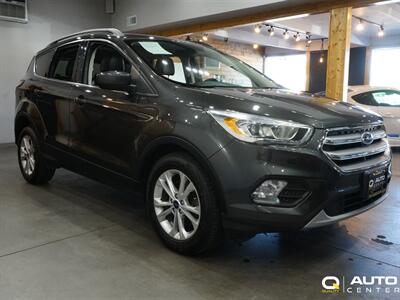 2017 Ford Escape SE   - Photo 3 - Lynnwood, WA 98036