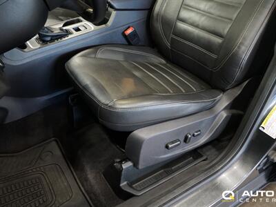 2017 Ford Escape SE   - Photo 15 - Lynnwood, WA 98036
