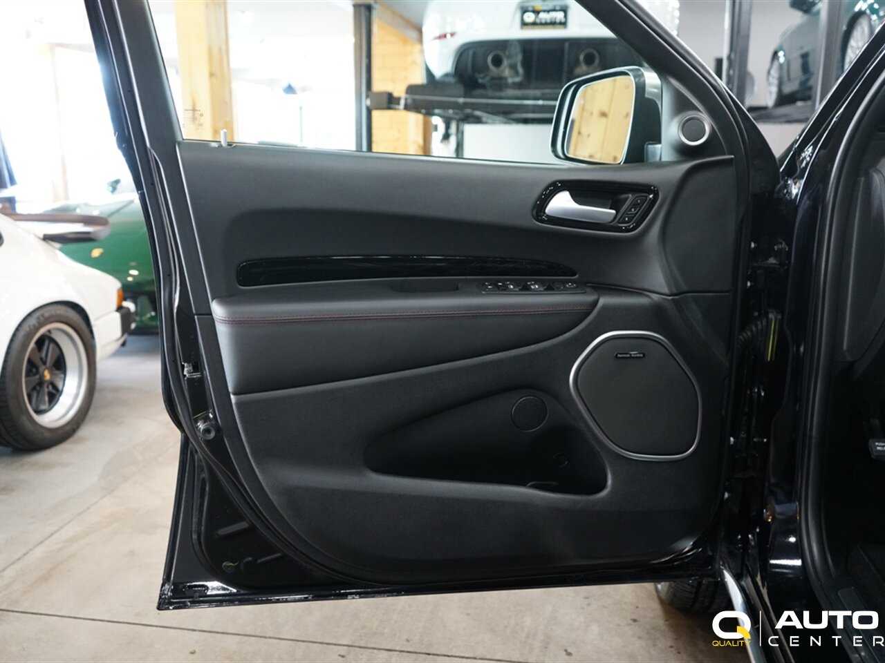 2023 Dodge Durango Citadel - Photo 9 - Lynnwood, WA 98036