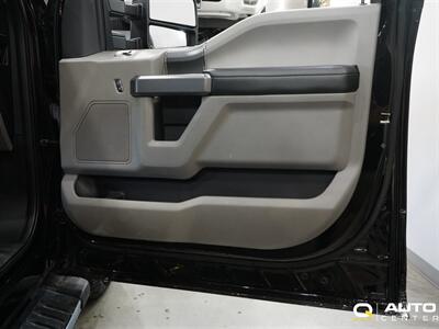 2019 Ford F-150 XLT   - Photo 11 - Lynnwood, WA 98036