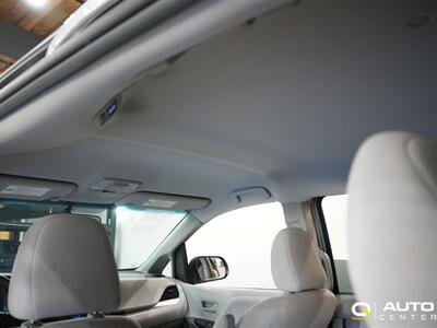 2015 Toyota Sienna L 7 Passenger   - Photo 27 - Lynnwood, WA 98036