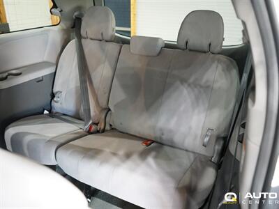 2015 Toyota Sienna L 7 Passenger   - Photo 28 - Lynnwood, WA 98036