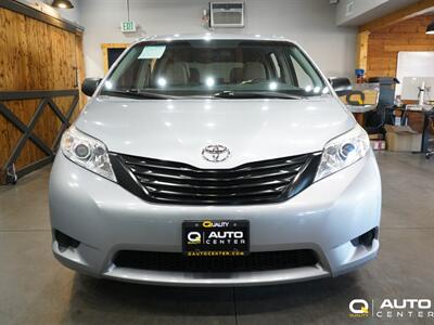 2015 Toyota Sienna L 7 Passenger   - Photo 2 - Lynnwood, WA 98036