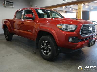 2019 Toyota Tacoma TRD Sport V6   - Photo 2 - Lynnwood, WA 98036