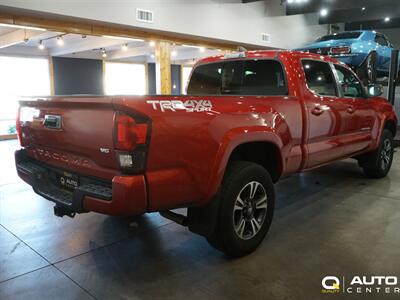 2019 Toyota Tacoma TRD Sport V6   - Photo 3 - Lynnwood, WA 98036