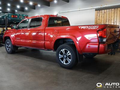 2019 Toyota Tacoma TRD Sport V6   - Photo 4 - Lynnwood, WA 98036