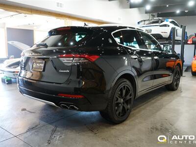 2021 Maserati Levante GranLusso   - Photo 4 - Lynnwood, WA 98036