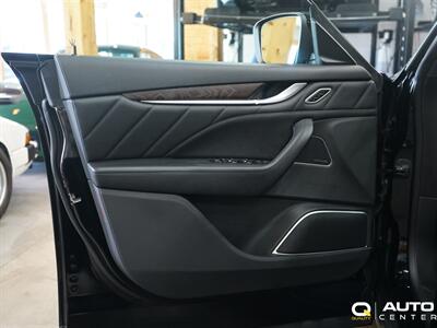 2021 Maserati Levante GranLusso   - Photo 10 - Lynnwood, WA 98036
