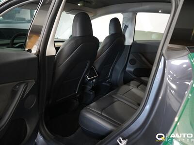 2023 Tesla Model Y Performance   - Photo 22 - Lynnwood, WA 98036