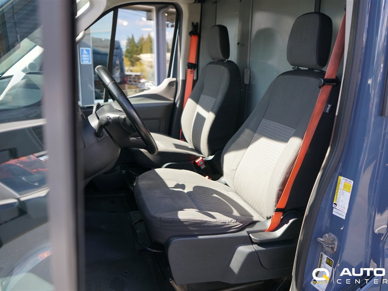 2022 Ford Transit - Photo 11 - Lynnwood, WA 98036