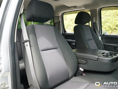 2011 Chevrolet Silverado 2500HD LT   - Photo 20 - Lynnwood, WA 98036